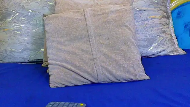 Snapshot of CataStones chatting on 01/15/26, 09:18 CataStones online show from 01/15/26, 09:18