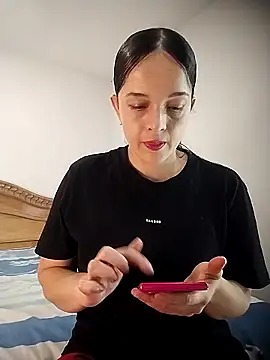 hotsexass online show from 01/05/26, 08:12