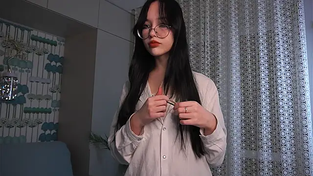 Snapshot of JodyHeap chatting on 03/19/25, 05:28 JodyHeap online show from 03/19/25, 05:28