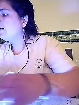 Seet Hanna online show from 02/16/26, 08:51