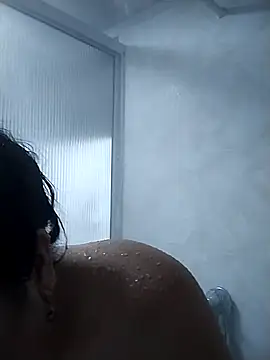 Seet Hanna online show from 10/10/25, 04:08