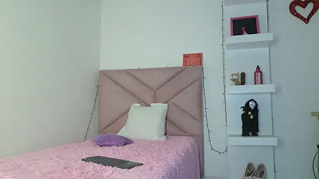 eva sin18 online show from 05/03/26, 11:30