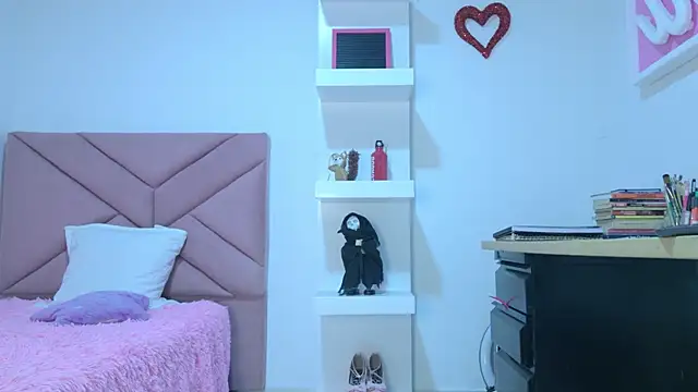eva sin18 online show from 05/12/26, 11:22