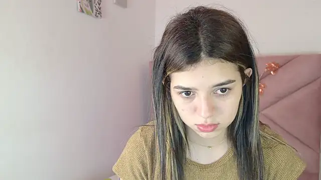 Snapshot of eva_sin18 chatting on 11/30/25, 06:25 eva sin18 online show from 11/30/25, 06:25