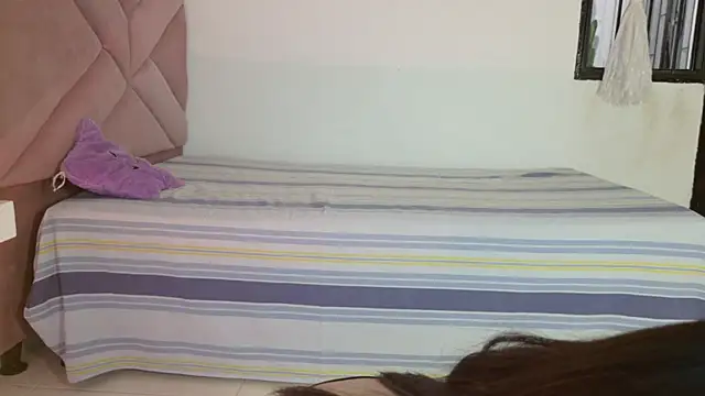 Snapshot of eva_sin18 chatting on 06/11/26, 02:53 eva sin18 online show from 06/11/26, 02:53