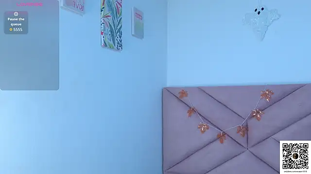 Snapshot of eva_sin18 chatting on 10/31/25, 11:11 eva sin18 online show from 10/31/25, 11:11