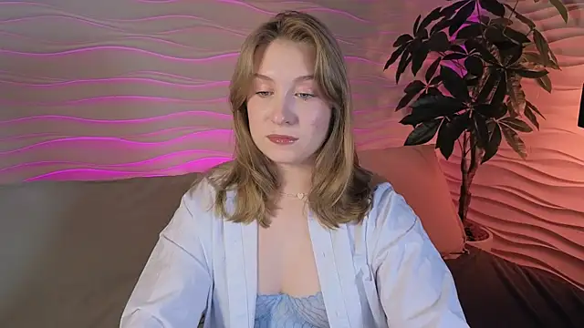 saint trisha online show from 06/03/26, 08:13