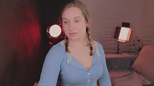 saint trisha online show from 05/07/26, 08:34