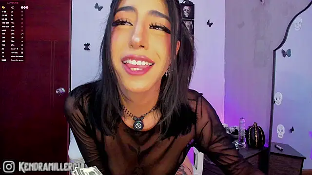 Kendramillerr 1 online show from 11/08/25, 08:12