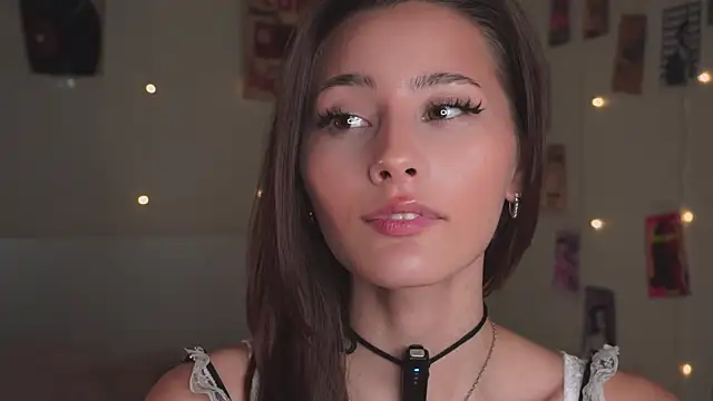 EditaBails online show from 10/22/25, 07:13