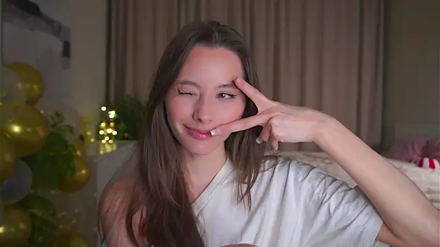 EditaBails online show from 03/18/26, 07:37