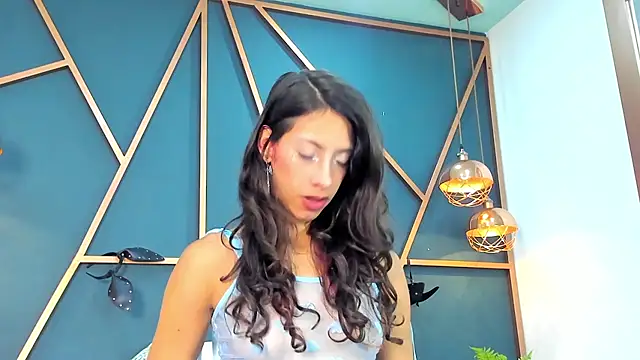 Lia Valmont online show from 03/16/26, 03:26