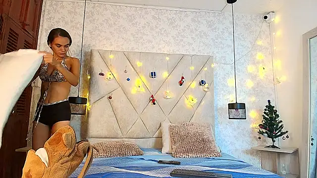 AmbarRaj online show from 12/18/25, 12:20