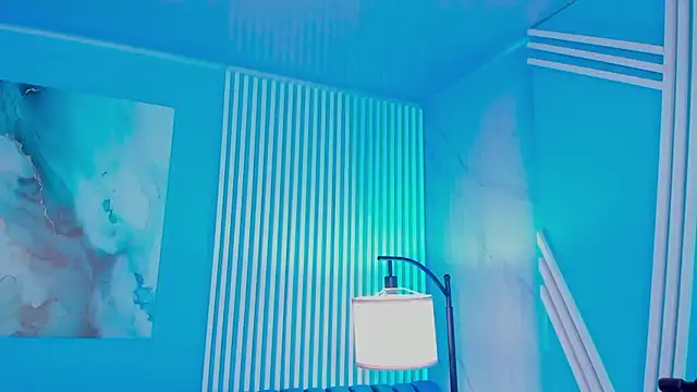 Snapshot of roxy_hell chatting on 11/16/25, 12:10 roxy hell online show from 11/16/25, 12:10