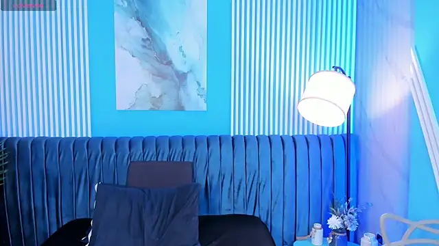 Snapshot of roxy_hell chatting on 09/25/25, 12:22 roxy hell online show from 09/25/25, 12:22