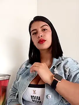 Nathaly 12 online show from 02/07/26, 07:44