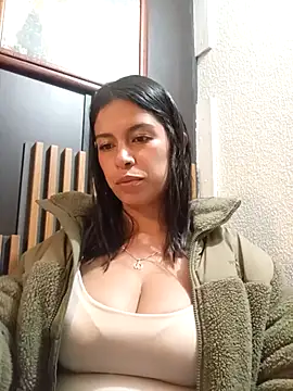 Nathaly 12 online show from 04/09/26, 11:55