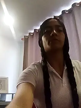 Snapshot of lizeth_sweet chatting on 03/16/25, 10:42 lizeth sweet online show from 03/16/25, 10:42