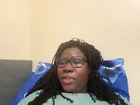 Midlle20 online show from 12/20/25, 12:57