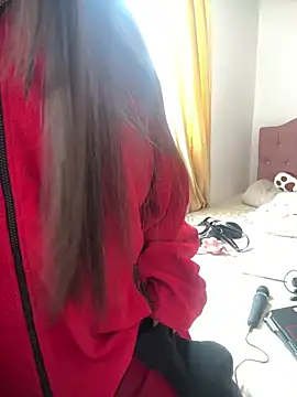 VictoriaGerard Pink online show from 03/11/26, 03:50