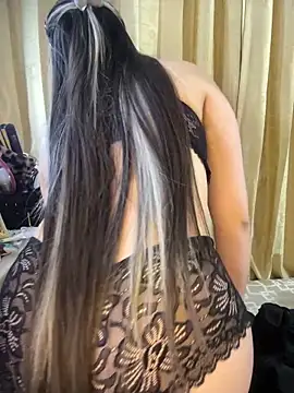 VictoriaGerard Pink online show from 03/10/26, 11:31