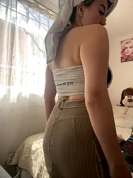 VictoriaGerard Pink online show from 12/02/25, 05:47