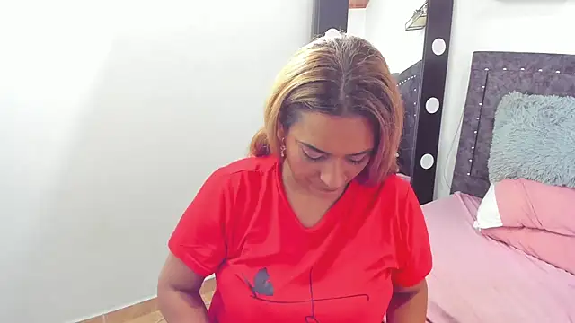 Milf-Prettyboobs online show from 03/10/26, 06:01