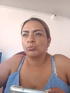 Milf-Prettyboobs online show from 02/27/26, 05:57