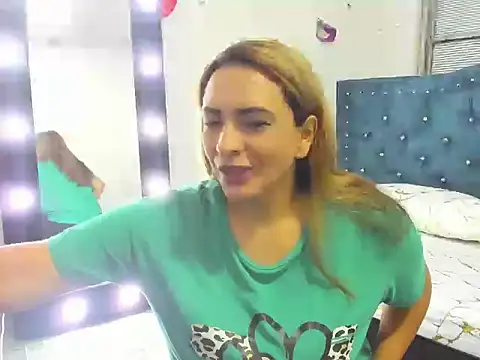 Milf-Prettyboobs online show from 03/12/26, 11:20