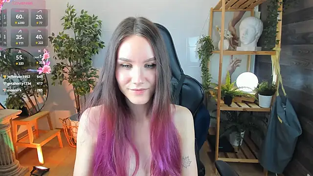 Snapshot of Clare__Florence chatting on 03/18/25, 04:39 Clare Florence online show from 03/18/25, 04:39