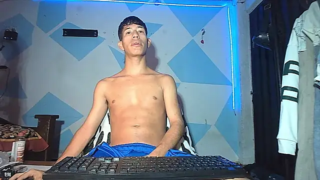 dareck 18 online show from 05/04/26, 04:05