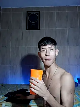 dareck 18 online show from 02/19/26, 11:45