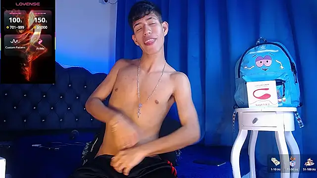 dareck 18 online show from 10/28/25, 12:44