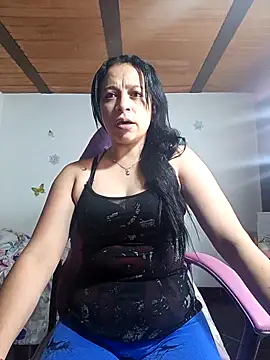 Snapshot of Selene_mixx chatting on 03/22/26, 05:25 Selene mixx online show from 03/22/26, 05:25