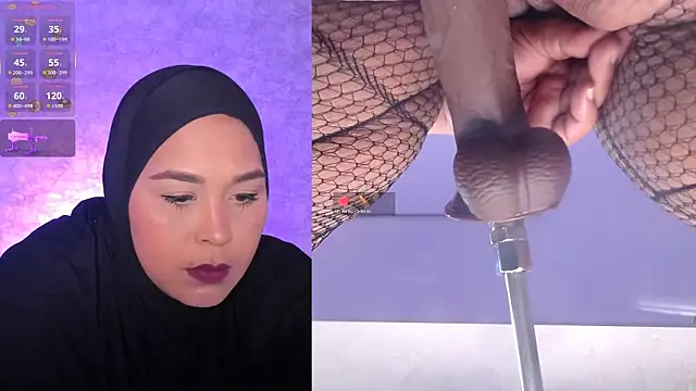 Snapshot of BBWHijab chatting on 05/30/26, 11:43 BBWHijab online show from 05/30/26, 11:43