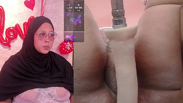 Snapshot of BBWHijab chatting on 02/11/26, 09:58 BBWHijab online show from 02/11/26, 09:58