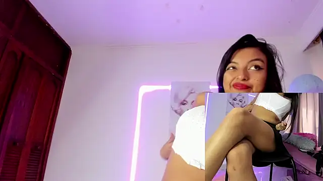 sweet cinamon online show from 02/21/26, 08:44