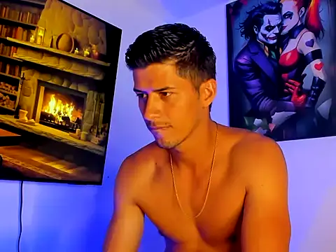 Snapshot of piterr_hot chatting on 03/19/25, 05:30 piterr hot online show from 03/19/25, 05:30