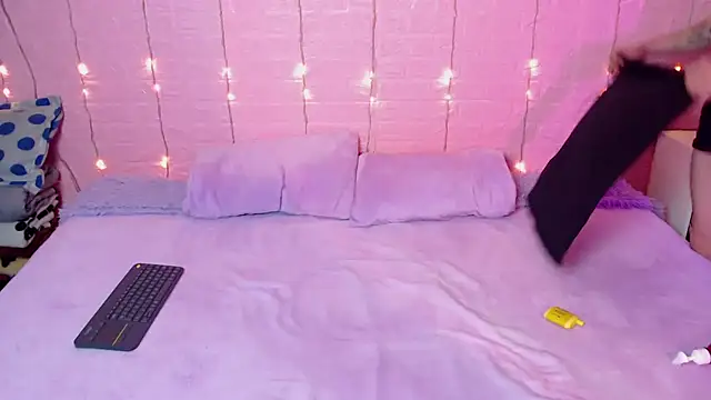 wet valery online show from 02/18/26, 07:10