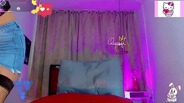 Snapshot of alexsandra_kiss chatting on 06/18/26, 11:15 alexsandra kiss online show from 06/18/26, 11:15
