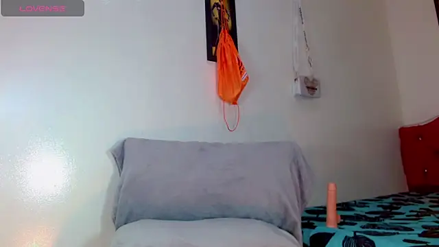 alexsandra kiss online show from 02/23/26, 11:11