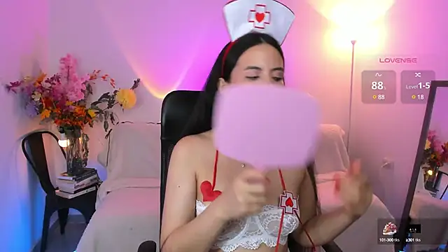 Snapshot of Emma_Luu chatting on 03/16/25, 04:20 Emma Luu online show from 03/16/25, 04:20