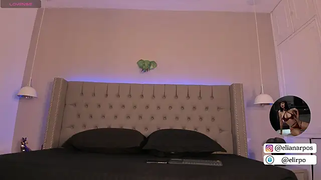 Emiliana Rios online show from 10/04/25, 03:30