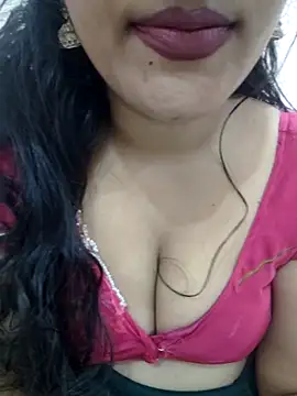 priya 00143 online show from 11/01/25, 04:41