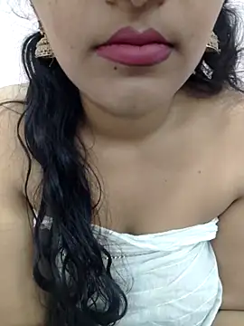 priya 00143 online show from 11/13/25, 02:04