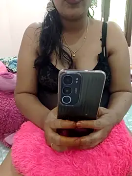 Snapshot of priya_00143 chatting on 02/20/26, 06:59 priya 00143 online show from 02/20/26, 06:59