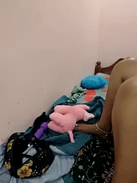 priya 00143 online show from 03/16/26, 04:53