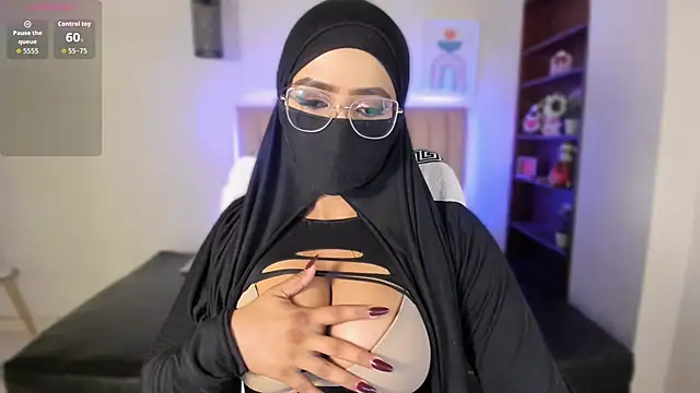 Sasha Anaan online show from 10/24/25, 08:35