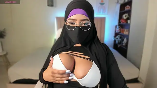 Sasha Anaan online show from 02/19/26, 04:31