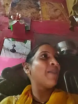 Hotty-Nidhi online show from 10/07/25, 01:56